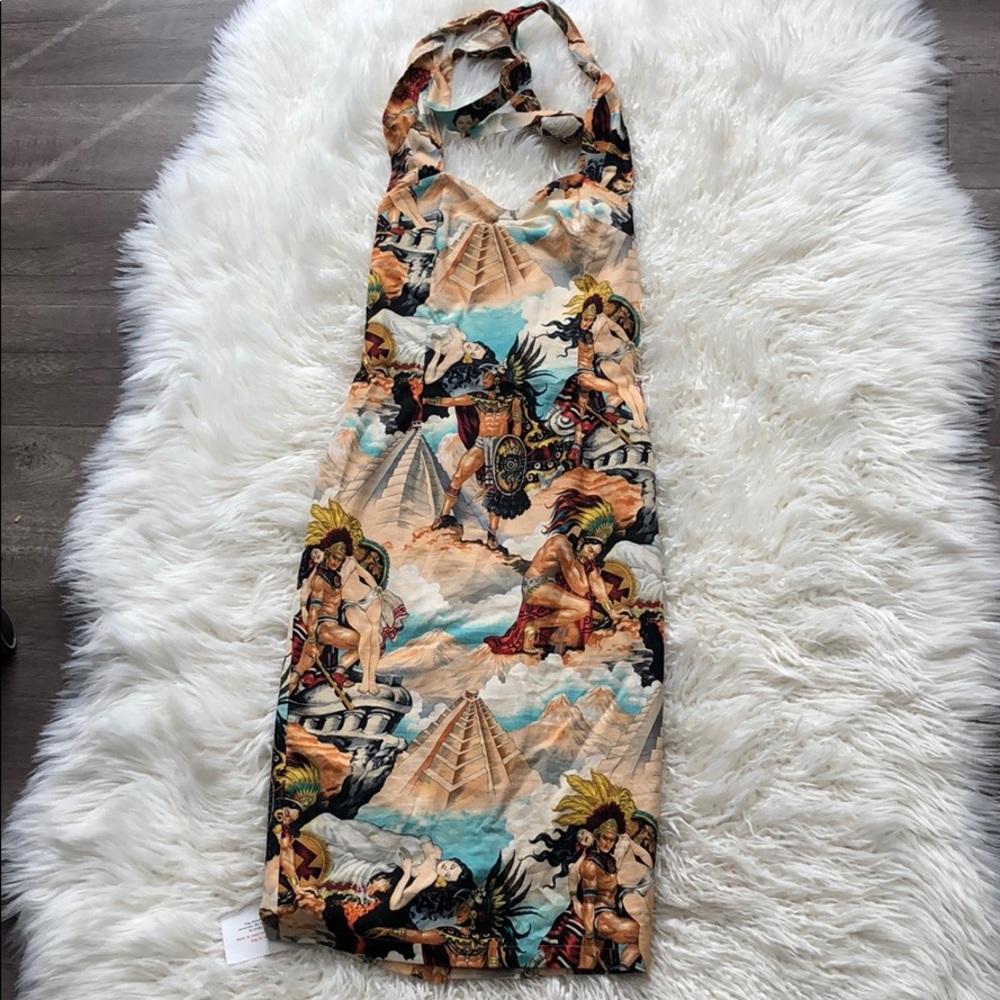 Body on pinup dress British retro